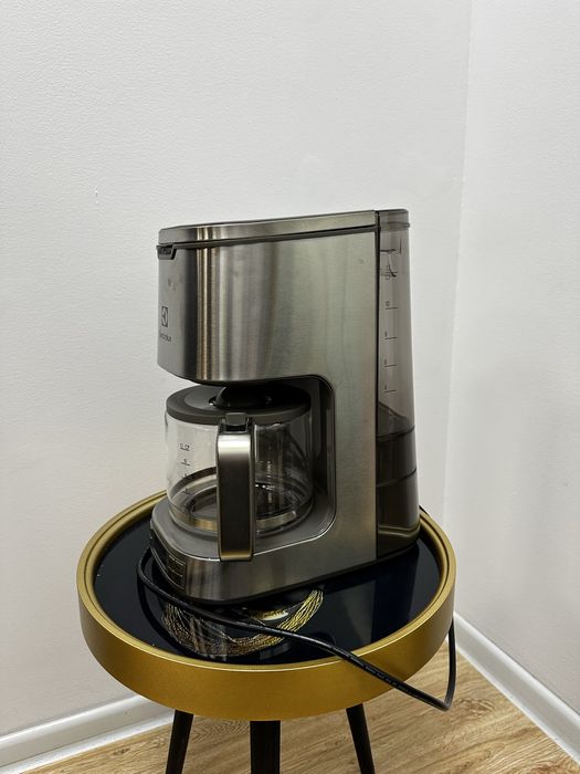 Продам кофеварку