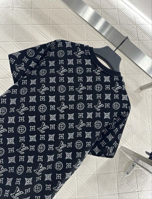 LV дамска тениска New Season