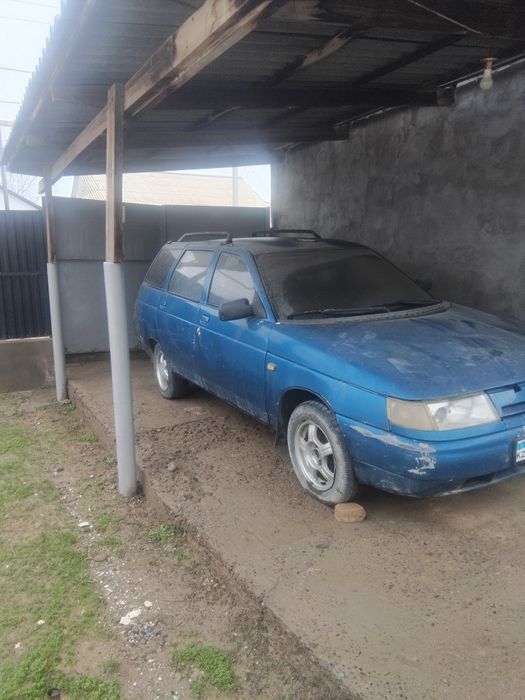 Автомобил универсал