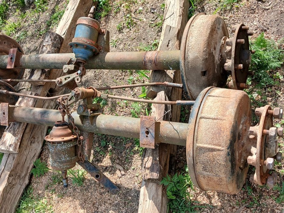 Axă remorcă agricolă