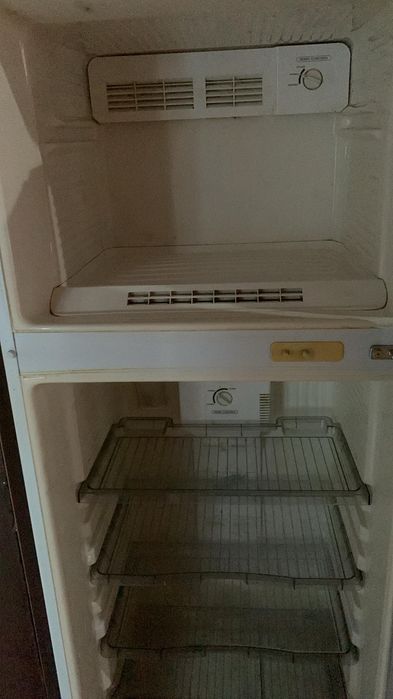 Продам холодильник Самсунг