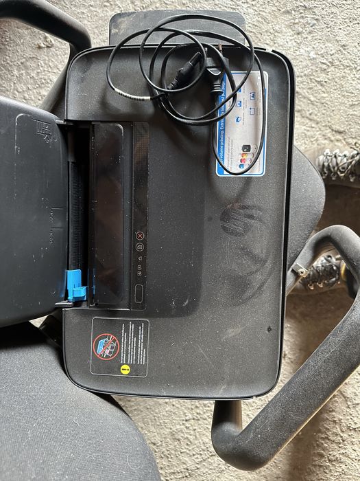 Принтер hp в подарок кресло