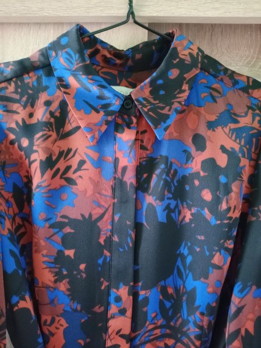 Красива рокля размер 38