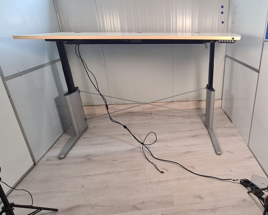 Немско офис бюро електрическо регулираем оборудване