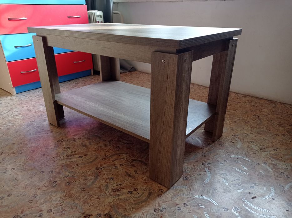 Продам новый журнальный стол