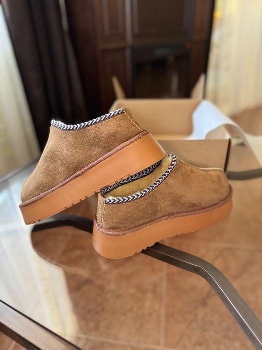 Ghetute imblanite tip UGG 36/ 23-23,5 cm