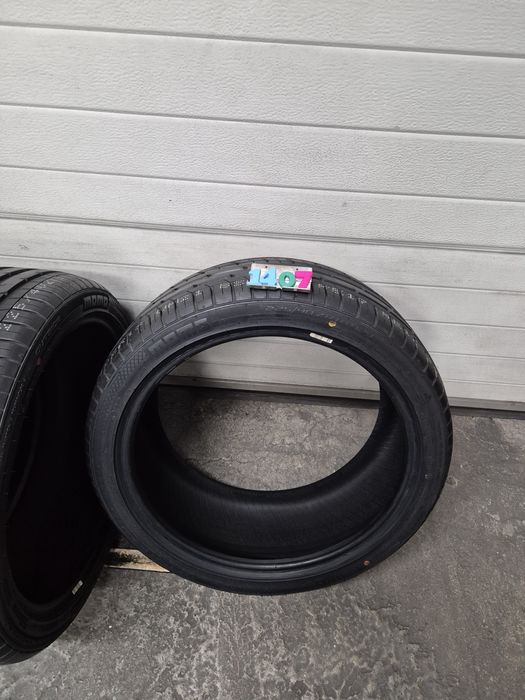 Anvelope vara 225/40/18