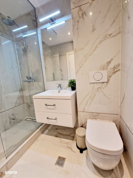 Apartament 3 camere lux Berceni Cartierul Solar proprietar