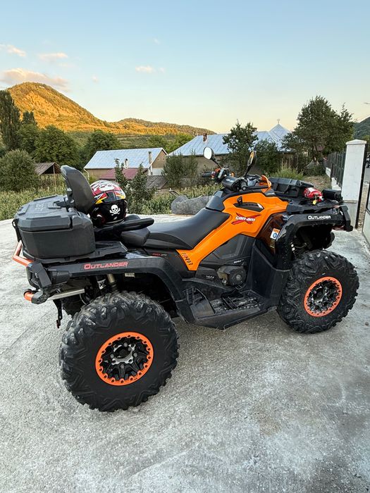 Can-Am Outlander 1000
