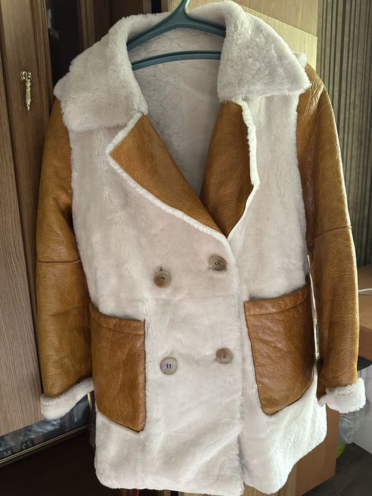 Продам женскую дубленку