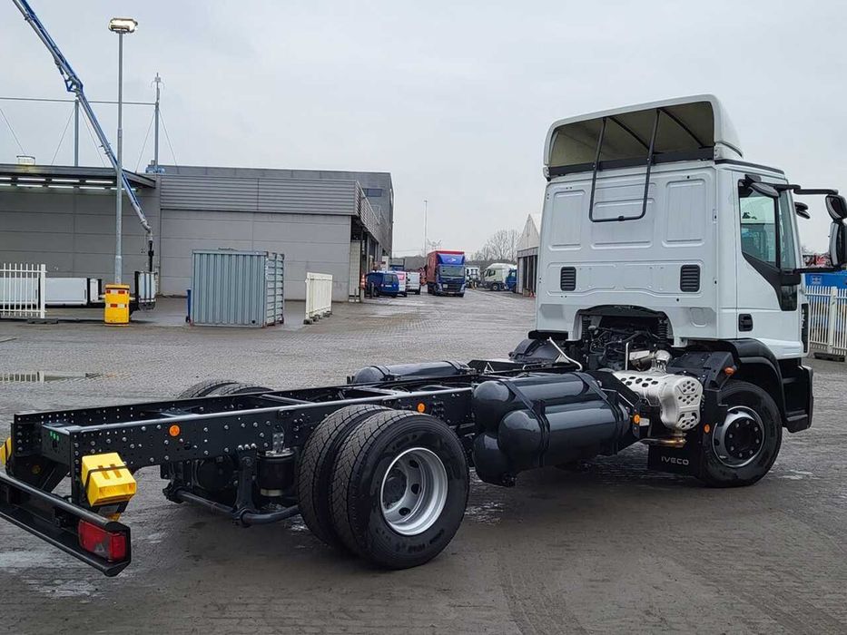 Шасси грузовик Iveco Eurocargo 160E250 4X2 (метан)