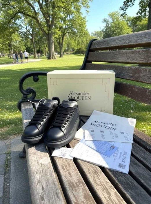 Adidasi Alexander Mcqueen Full Negru - Full Box
