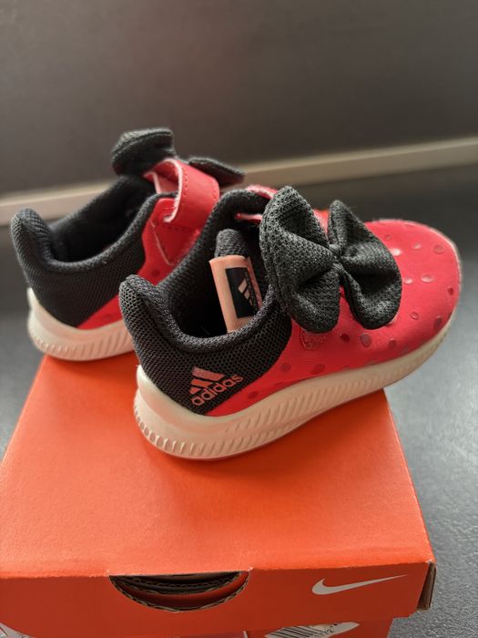 Маратонки Адидас