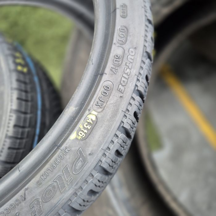 235 35 19 Michelin m+s