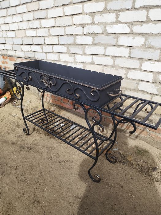 КОВАННЫЙ мангал .