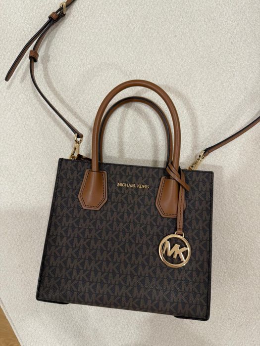 Продам сумку Michael Kors оригинал