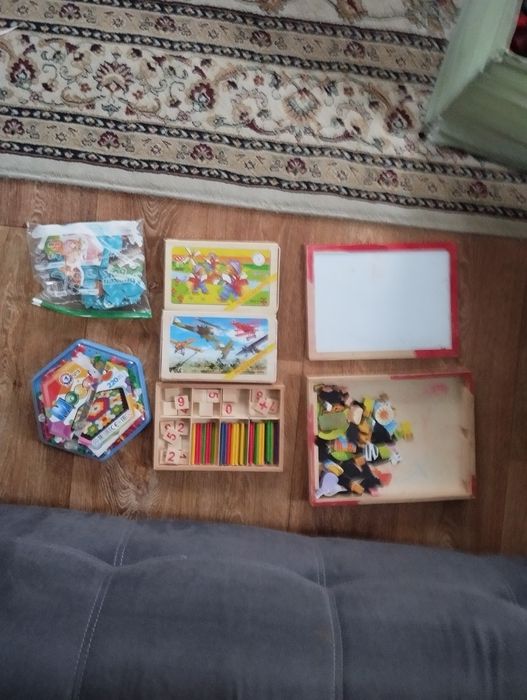 Машинки, книги, Лего, развивашки, фигурки, пазлы