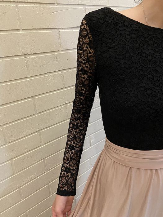 Платье на выпускной вечер