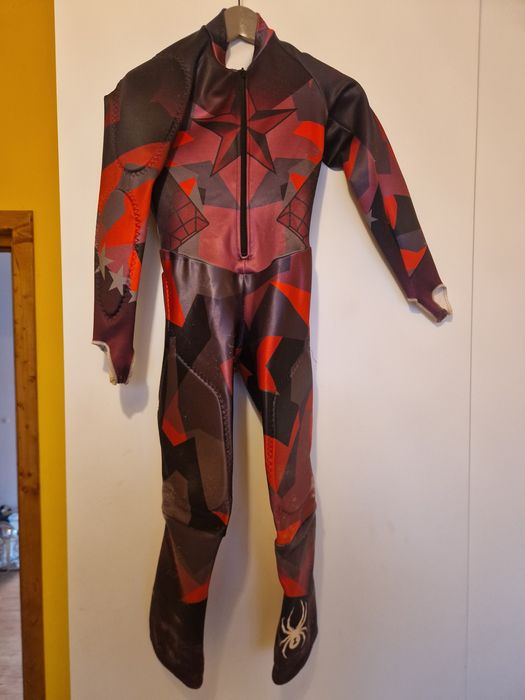 Combinezon ski SPYDER pt copii 140-146 cm, 10-12 ani