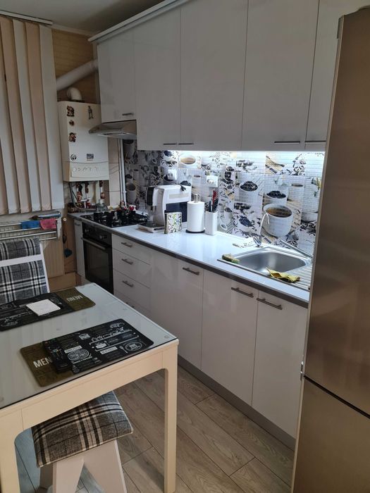 Vand apartament 2 camere București