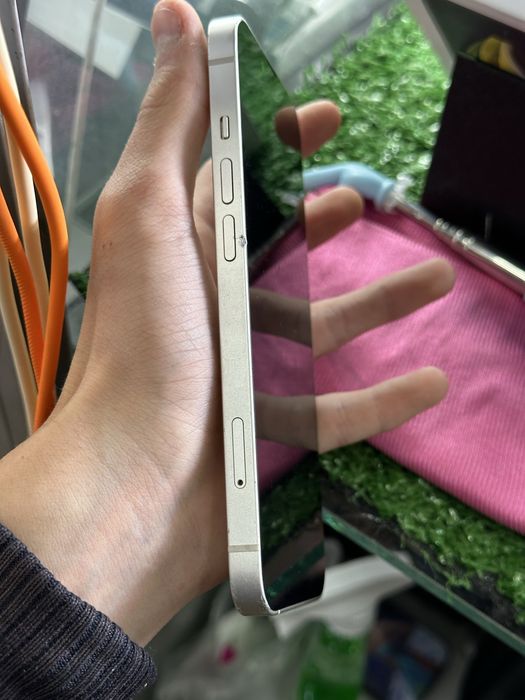 13 IPHONE 128 White