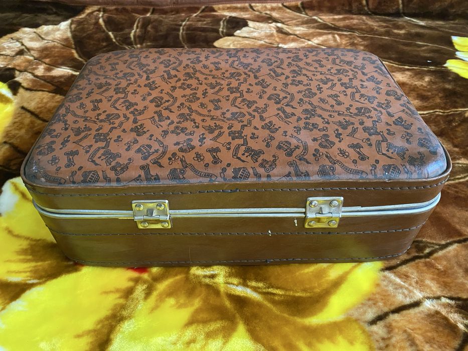 Советский чемодан