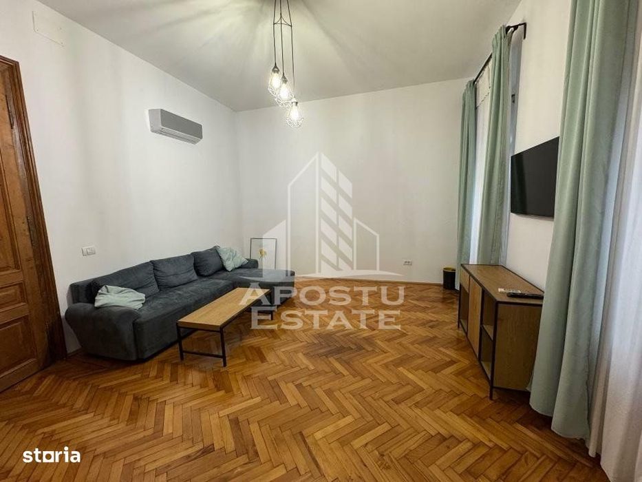 Apartament 2 camere, semidecomandat, cladire istorica, zona Fabric