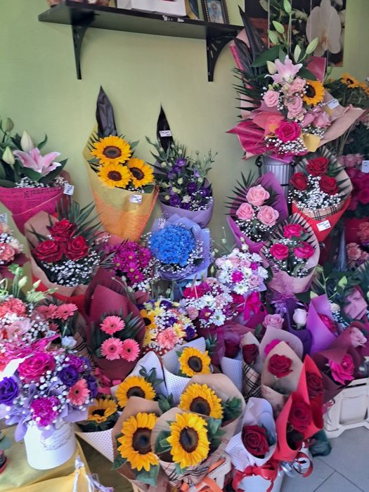 Дава се под наем Магазин в София, Република - 18 кв.м за 2550 € - Снимка #4