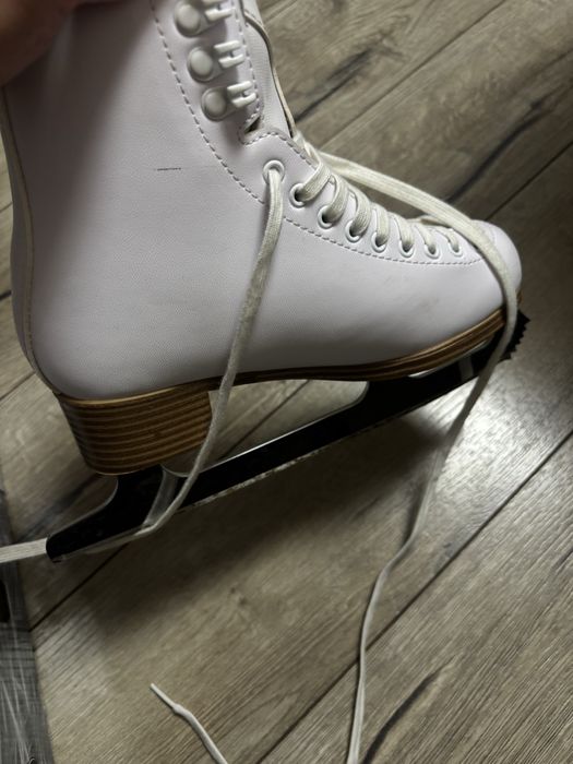 Коньки фигурные Jackson Classic 500