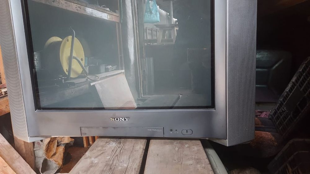 Продам 3 телевизора