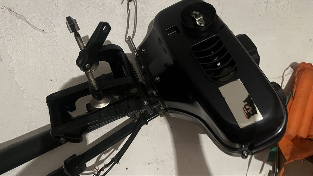 Моторная лодка для рыбалки