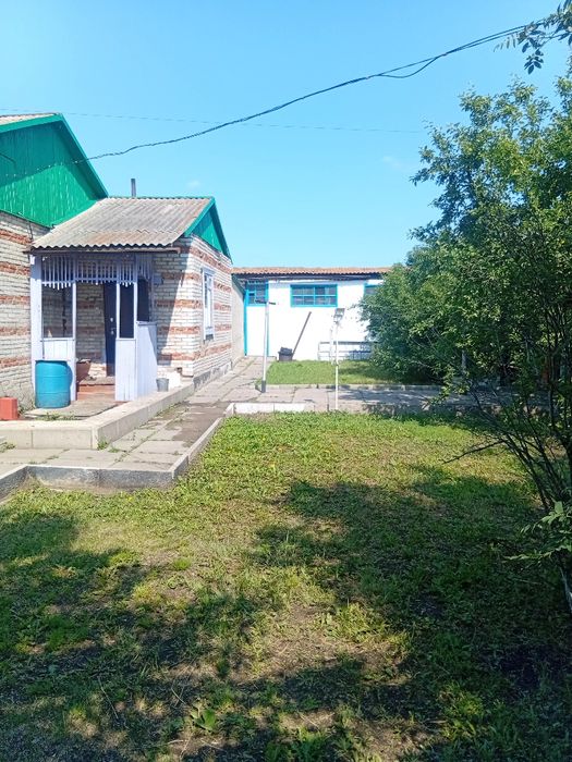 Дом. с. Акколь продам