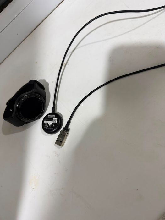 Продается часы galaxy watch4