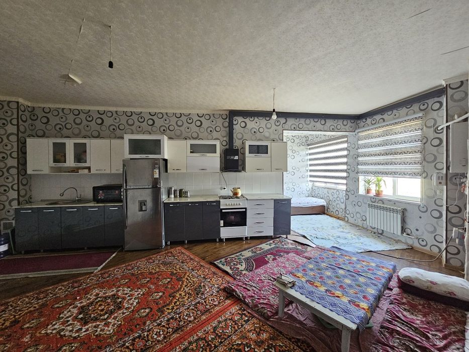 3 xonali uy sotiladi