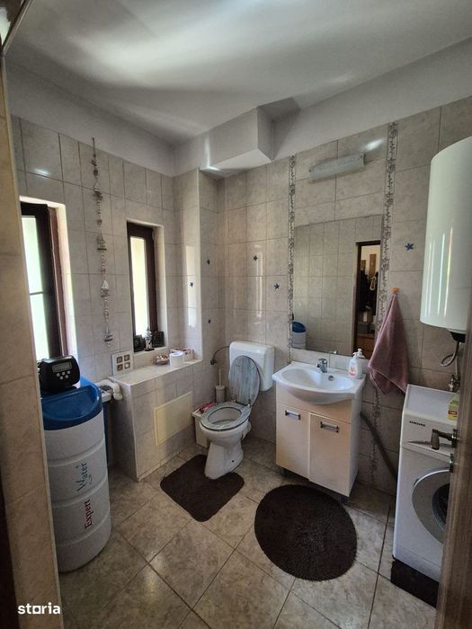 Casă cu 5 camere, 2 etaje, Pantelimon