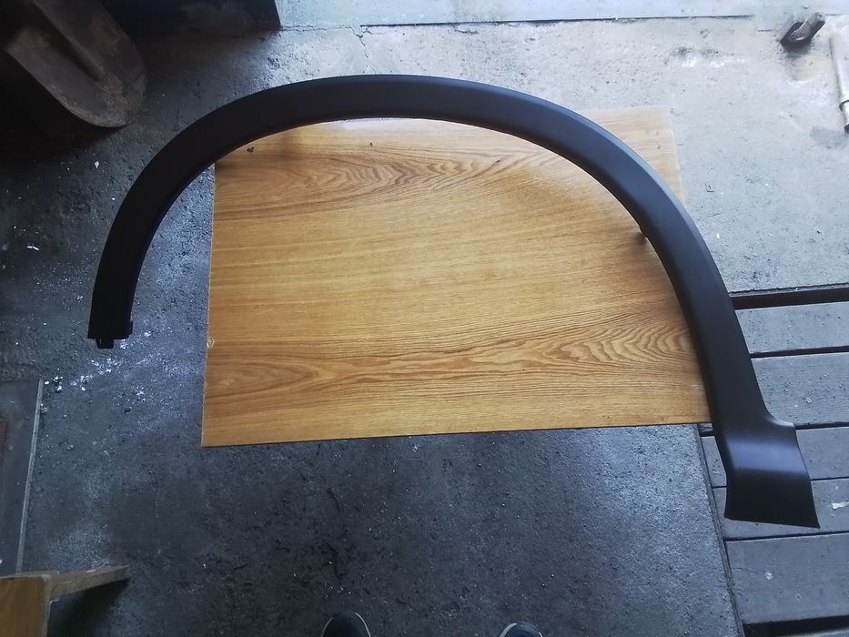 Молдинг  арки  крыла Хонда  CR-V .