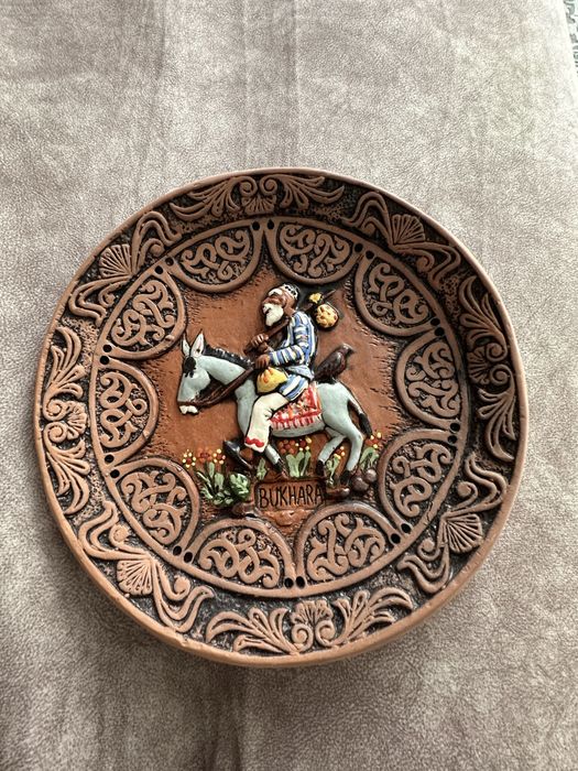 Продам тарелку , сувенир