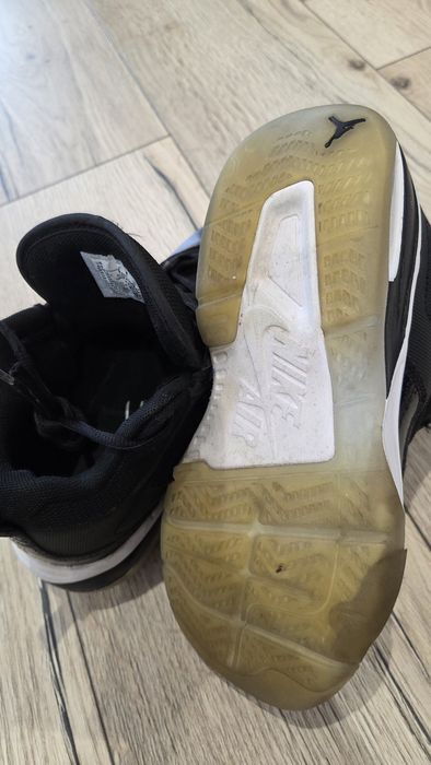 AirJordan Stay Loyal 3, mar 38.5 (EU 36]