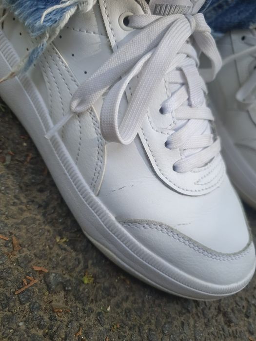 Pantofi puma purtati