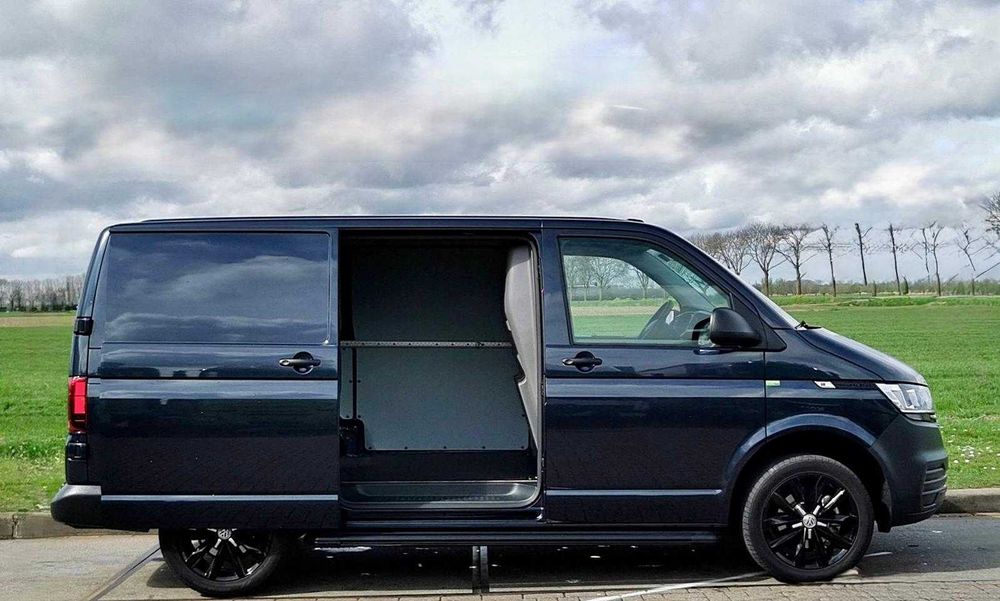 Dezmembrez VW Transporter T6 2.0 DSG motor CFCA 200000 KM