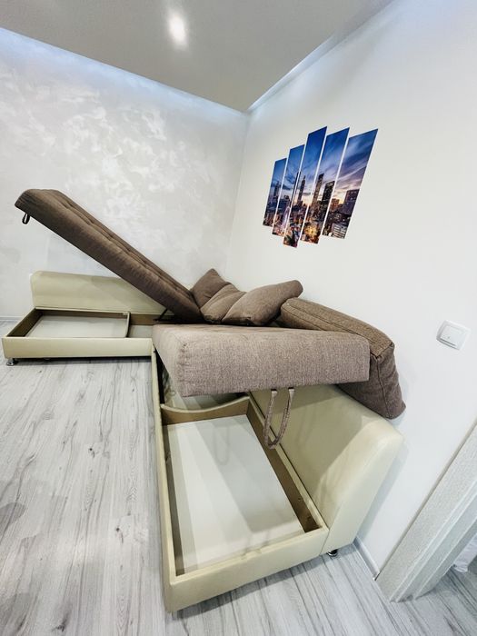 Ъглов диван (холова гарнитура)