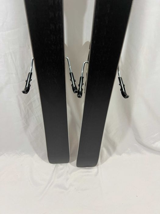 Ski schi carve Nordica Belle (model 2023) 73 144cm+ Marker TP2