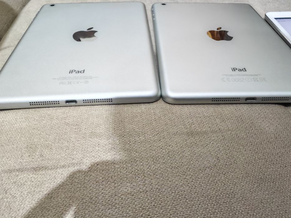 Apple  iPad  Mini