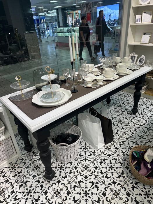 Стол , срочно Алматы !