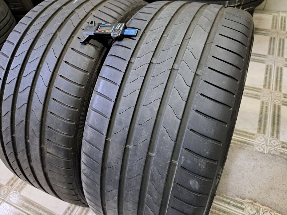 2 anvelope 245/35 R19 Bridgestone
