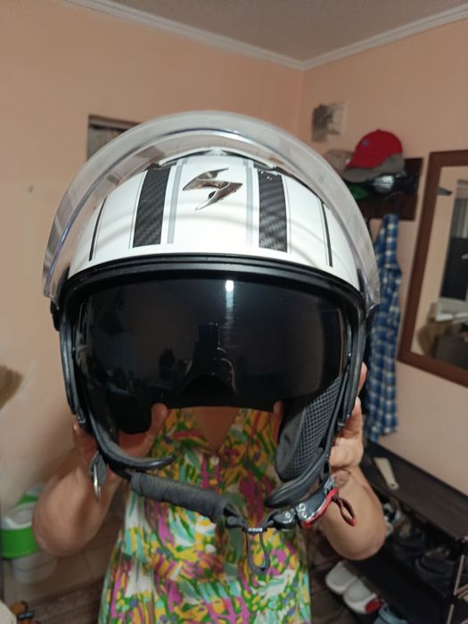 Мотоциклетный шлем