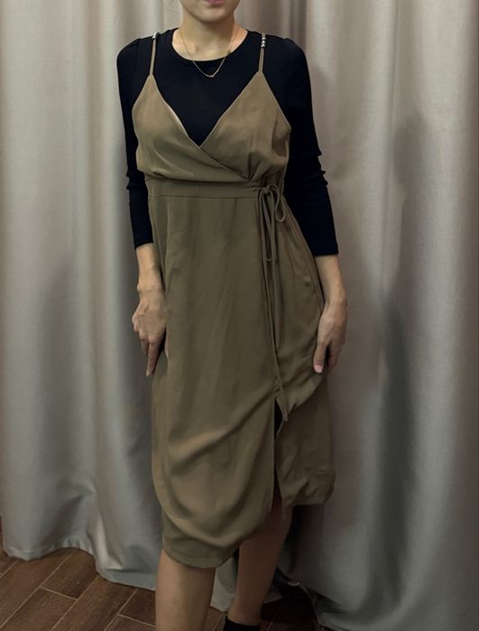 Продам платье и сарафан