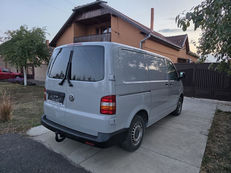 VOLKSWAGEN Transporter 2008 — imagine 3