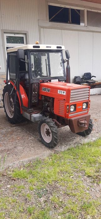 Tractor Fiat 570