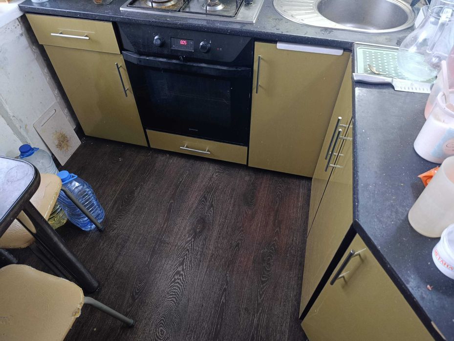 кухонный гарнитур 180*170